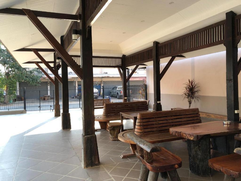 Pawa Place Хон Каен Экстерьер фото