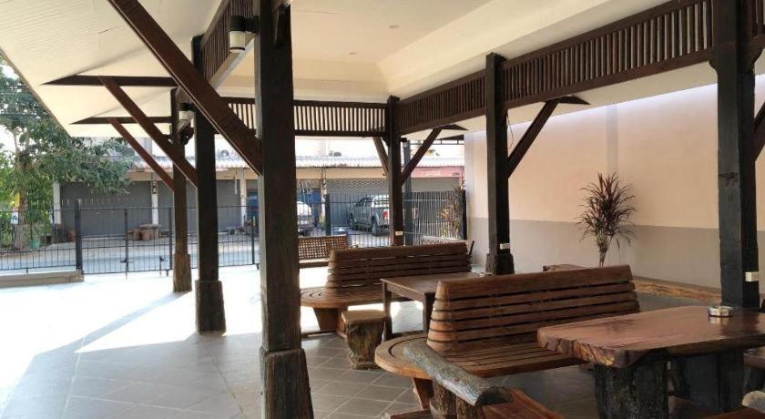 Pawa Place Хон Каен Экстерьер фото
